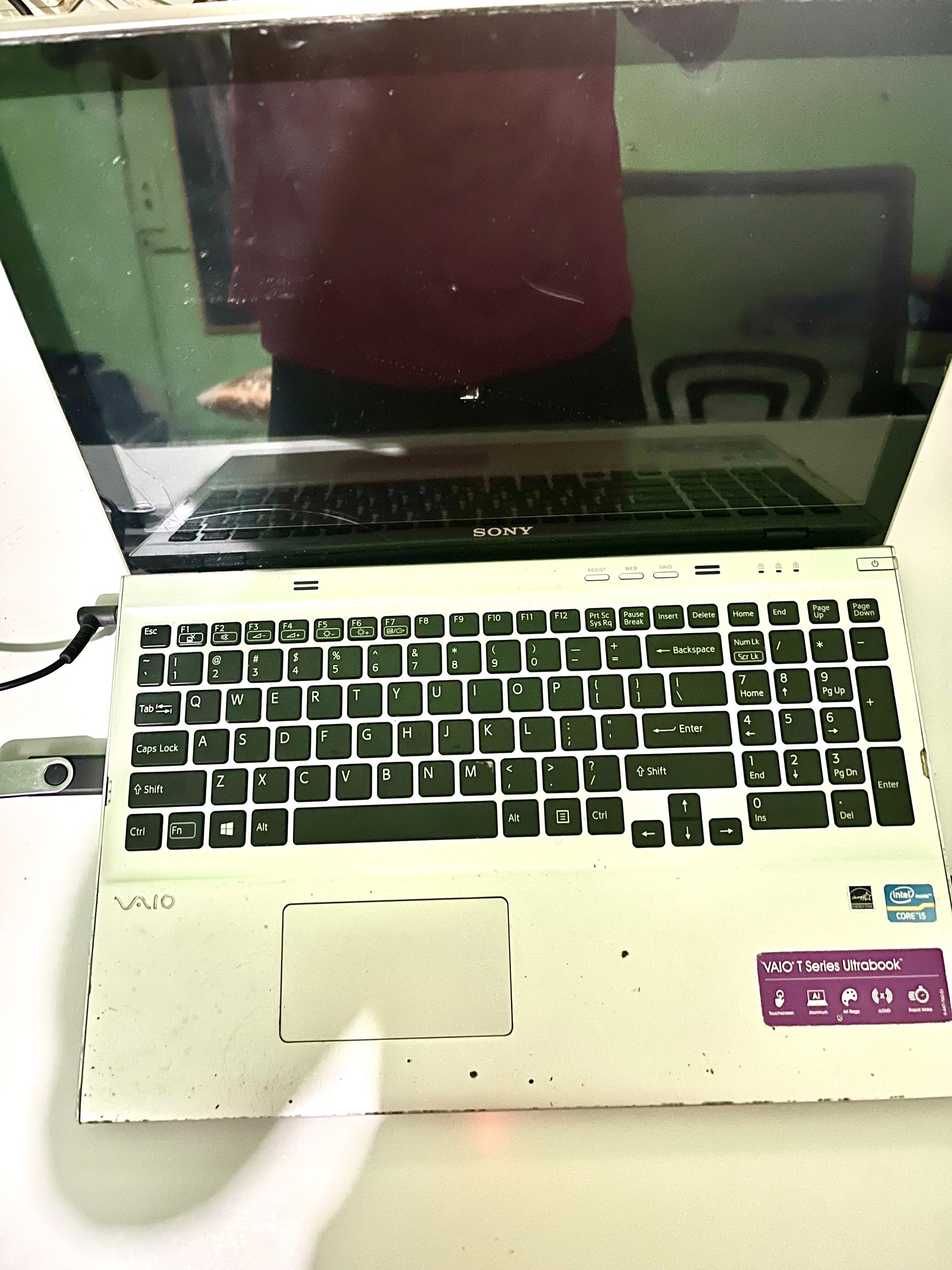 The old Sony VAIO laptop opened